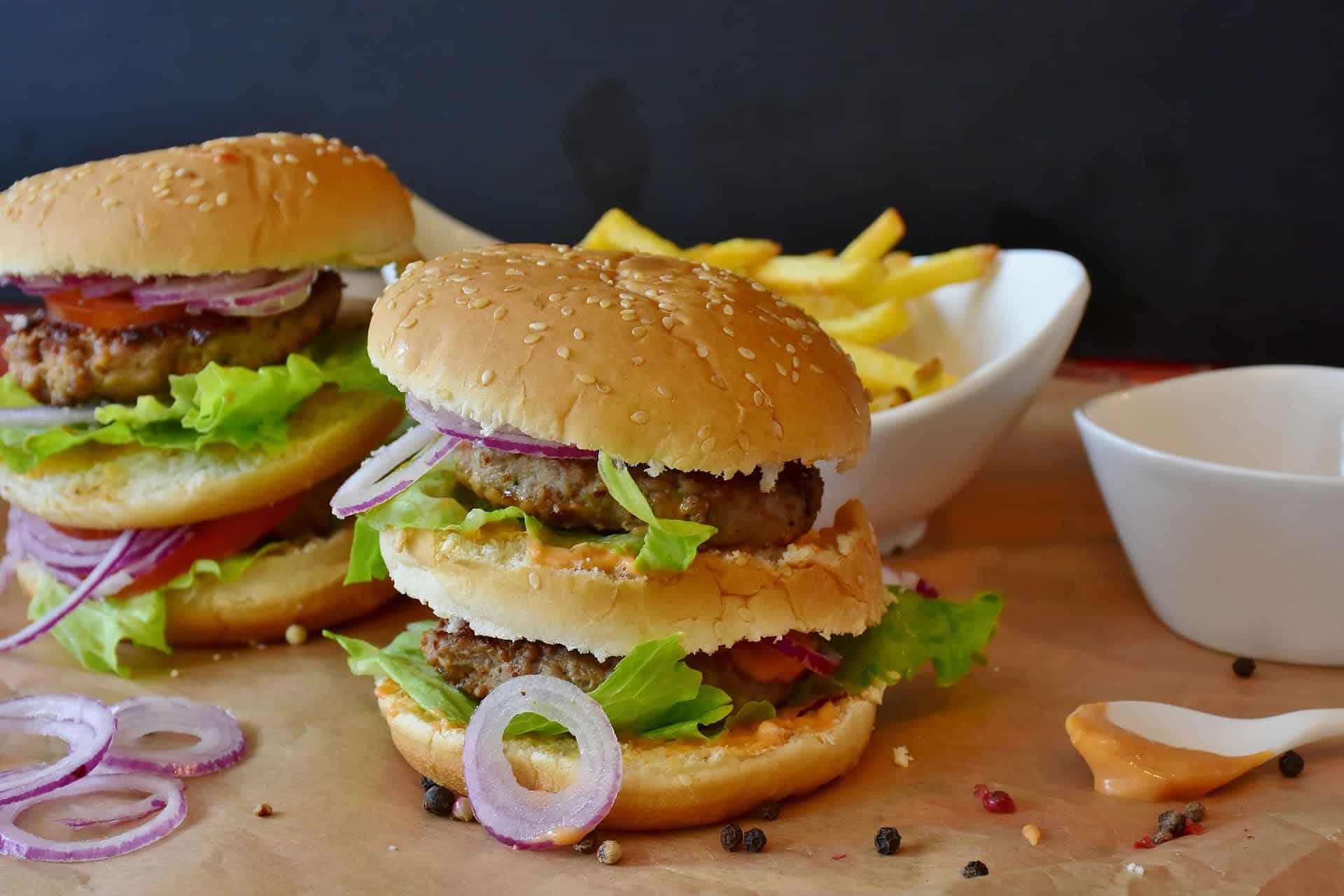 Peut-on être accro à la malbouffe ?